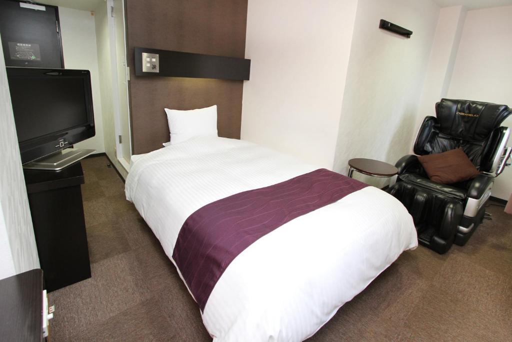 Green Rich Hotel Oita Ekimae Екстер'єр фото
