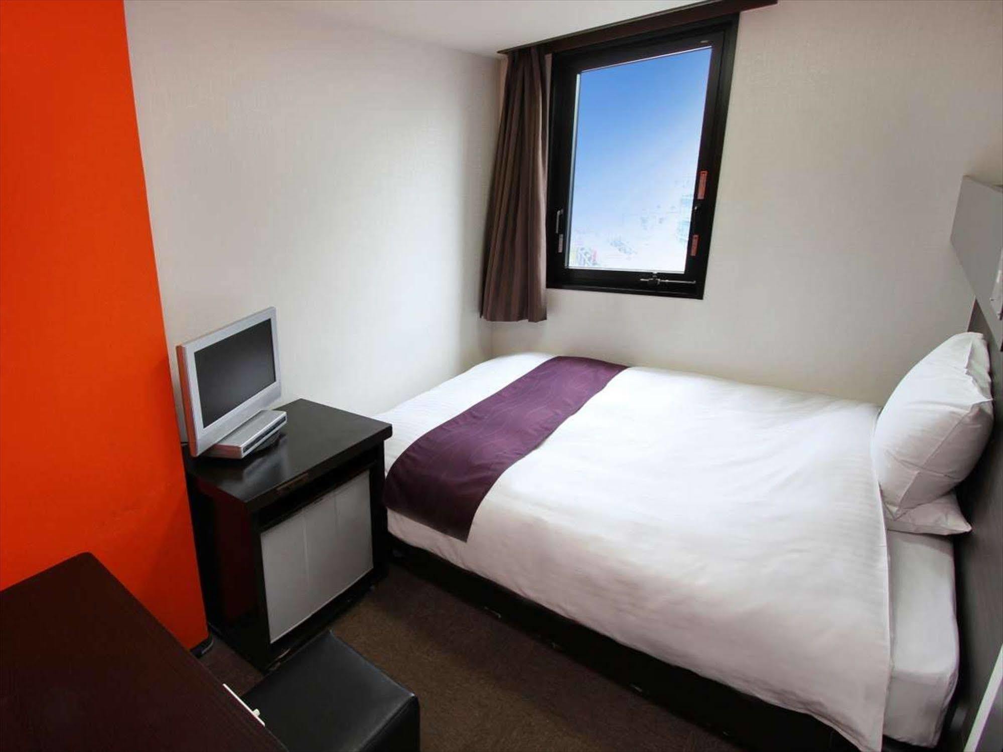 Green Rich Hotel Oita Ekimae Екстер'єр фото
